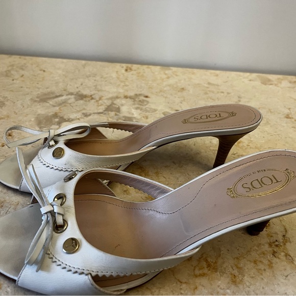 Tod’s kitten heel sandals - Picture 2 of 4